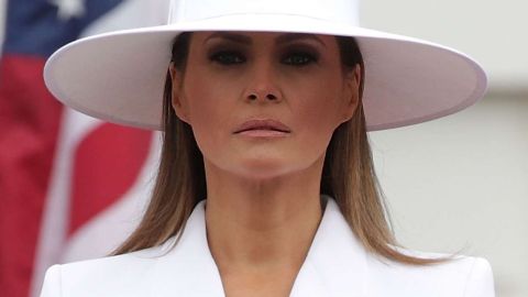 Las redes no tienen piedad por la doble moral de Melania