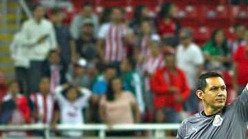 Rodolfo Cota se va de Chivas dejando tras de sí grandes triunfos. (Foto: Imago7/Jorge Barajas)