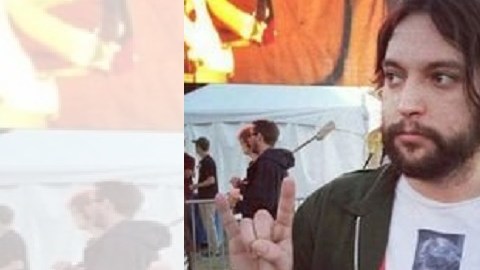 Jake Flores vive en Nueva York.