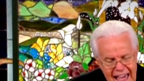 El evangelizador Jesse Duplantis quiere un avión que cuesta $54 millones de dólares.