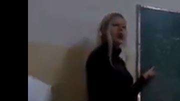 Así defendía a Hitler una profesora de Historia en plena clase.