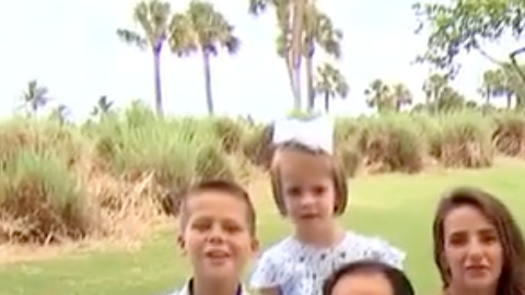 ¡Una familia numerosa al completo!