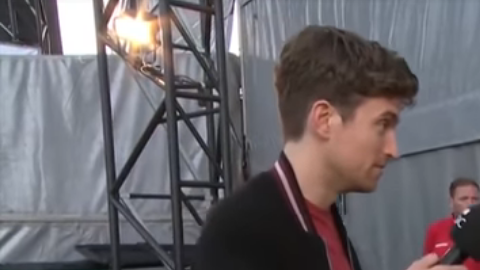 Taylor Swift durante una entrevista con Greg James, de BBC Radio 1.