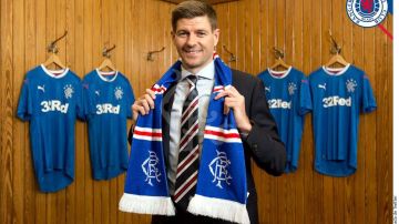Steven Gerrard es el nuevo técnico de los Rangers de Escocia