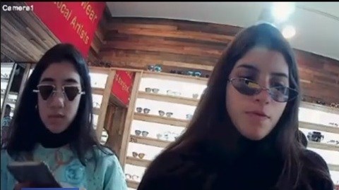 Las jóvenes son solicitadas por la policía