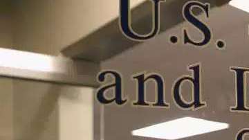 USCIS_FormularioI-407