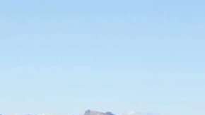 Cedella Roman asegura que no vio señales de la frontera en la playa.