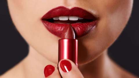 El aceite de palma es usado en labiales y cremas.