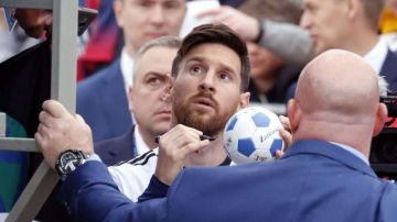 Lionel Messi busca con Argentina el campeonato en Rusia. (Foto: EFE/EPA/YURI KOCHETKOV)