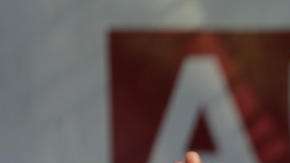 insultado por un locutor de radio.