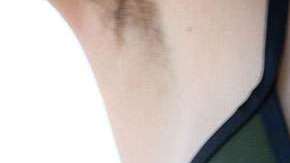 Exactriz de Disney sorprende en la playa.