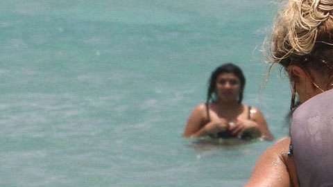 Britney Spears sufrió un accidente con su bikini.