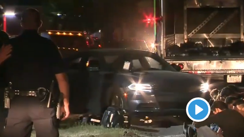 El grupo de 55 inmigrantes incluye menores de edad