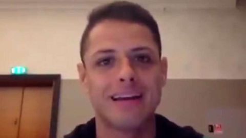 Javier 'Chicharito' Hernández afirma que en la fiesta del Tri no hubo escorts.