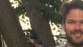 Douglas (der.) no pudo cumplir uno de sus más grandes sueños.