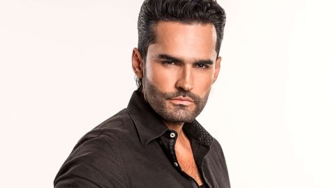 Fabían Ríos como Albeiro Marín en Sin Senos Sí Hay Paraíso 3.