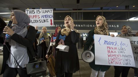 En febrero de 2017 se generó caos en varios aeropuertos de EEUU.