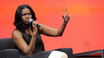 Michelle Obama coincidió con Laura Bush sobre la política migratoria de Donald Trump.