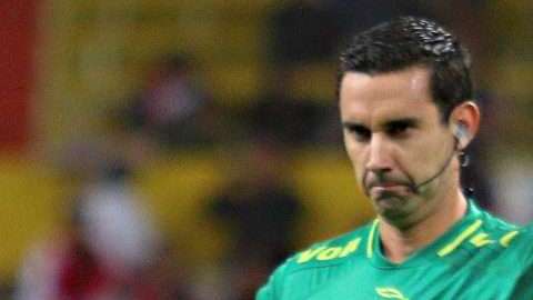 El árbitro mexicano César Ramos,pitará el difícil juego entre Uruguay y Portugal. (Foto: Imago7/Sandra Bautista)
