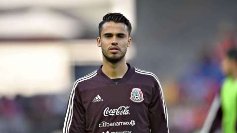 Diego Reyes causó baja de la selección mexicana