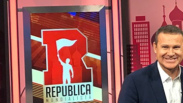 Alan Tacher, Karina Banda y Danilo Carrera