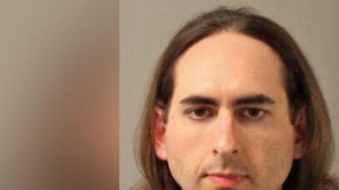 Jarrod Ramos está acusado de cinco homicidios