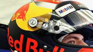 Mx perdió el control, y ahora no fue el de su auto.