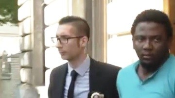 Maximiliano Mejía al momento de su traslado