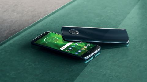 Moto g6.