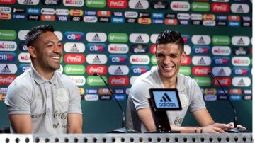 Raúl Jiménez y Marco Fabián confían en que México logre los nueve puntos en la fase de grupos