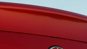 Mercedes contraataca.