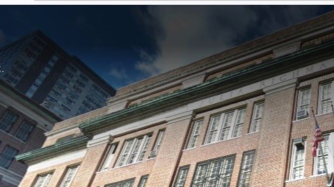 Vanguard High School, en  317 East 67th St