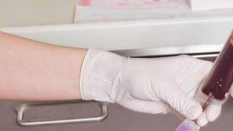 Es especialmente urgente que acudan  donantes con tipos de sangre O negativo y B negativo.