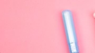 Tmpón con y sin aplicador de plástico