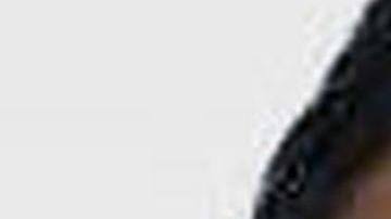 La policía buscó activamente a Yong Lu