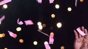 AMLO cerró su campaña con un acto masivo en el Estadio Azteca.