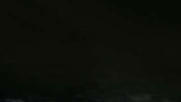 Si ves un fuego artificial de color azul esta noche, serás uno de los pocos afortunados.