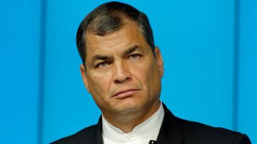 Sobre Rafael Correa pesa una orden de detención internacional