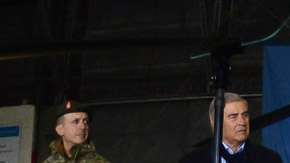 Macri busca "saldar una deuda con las Fuerzas Armadas".