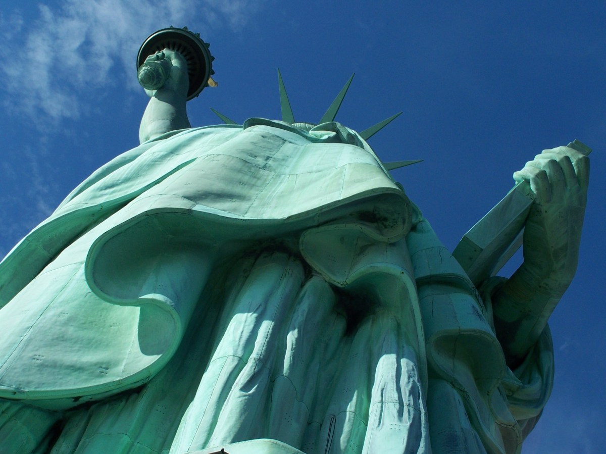 Statue of Liberty Struck by Lightning and Shaken by Earthquake in New York – Rare Events Ahead of Solar Eclipse