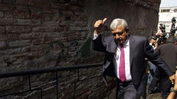Andrés Manuel López Obrador. presidente electo de México.