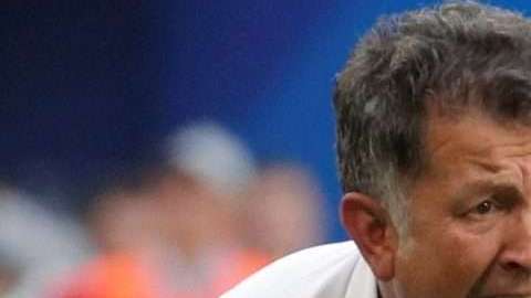 El entrenador de México Juan Carlos Osorio no aceptó que Brasil fue mejor que el Tri. (Foto: EFE/ROBERT GHEMENT)