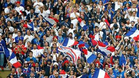 Aficionadas francesas aseguran que fueron víctimas de tocamientos indeseados durante los festejos