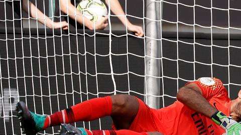 El portero italiano Gianluigi Buffon tuvo una destacada actuación ante el Bayern Munich