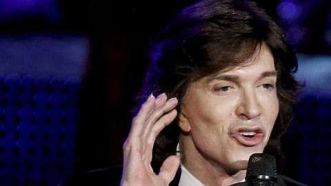 Camilo Sesto.