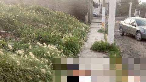 La policía acordonó la zona.