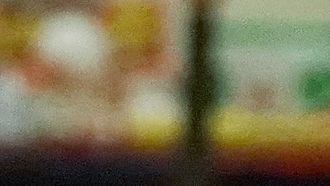 El presidente Trump presumió una de las gorras emblemáticas de su gobierno.