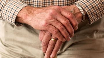 La nueva investigación no explica por qué las tasas de mortalidad se estabilizan en los ancianos de mayor edad.