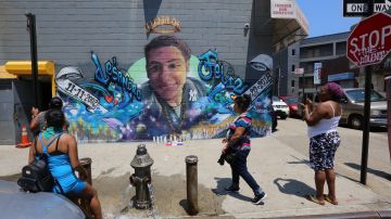 Mural en memoria de "Junior" Guzmán Feliz en El Bronx, NYC.