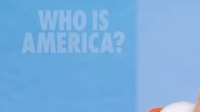 Así enseñarían a niños a preparar un arma.